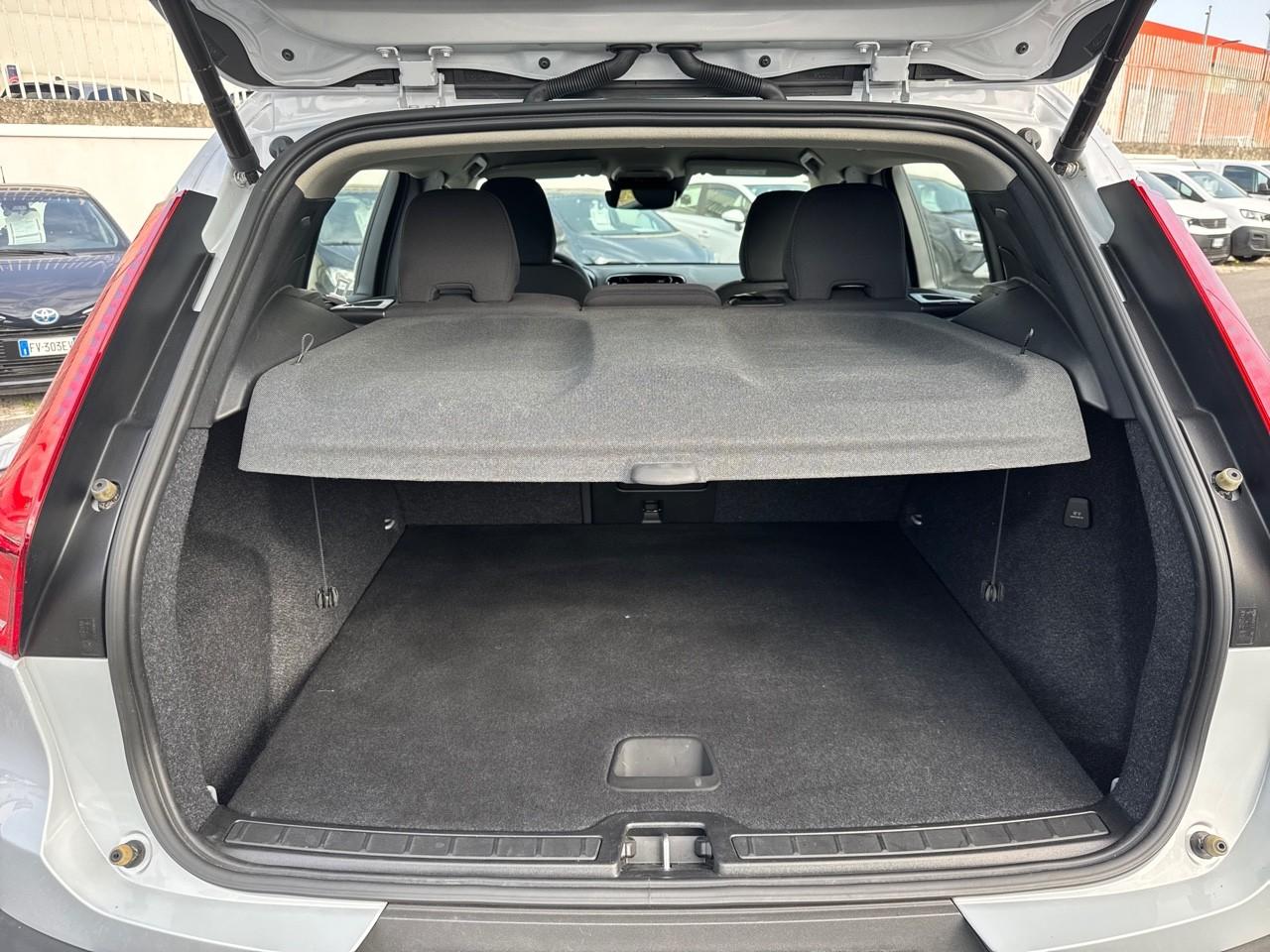 Volvo Volvo XC40 usata, con avviso superamento corsia attivazione sterzo, 200 e 124
