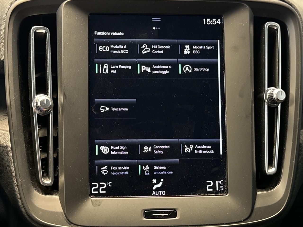 Volvo Volvo XC40 usata, con airbag laterali a tendina ant./post.