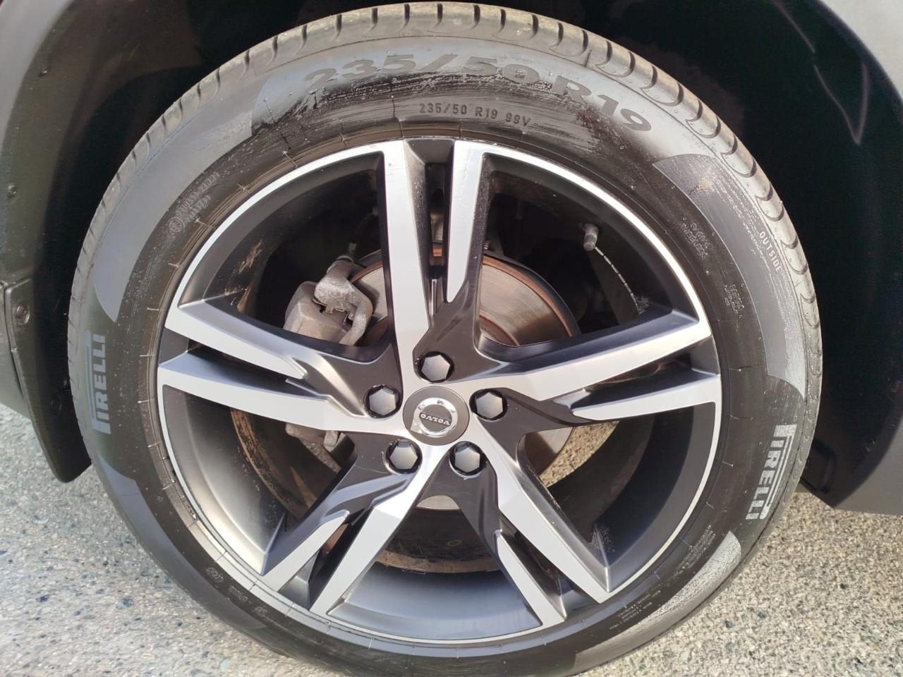 Volvo Volvo XC40 usata 3