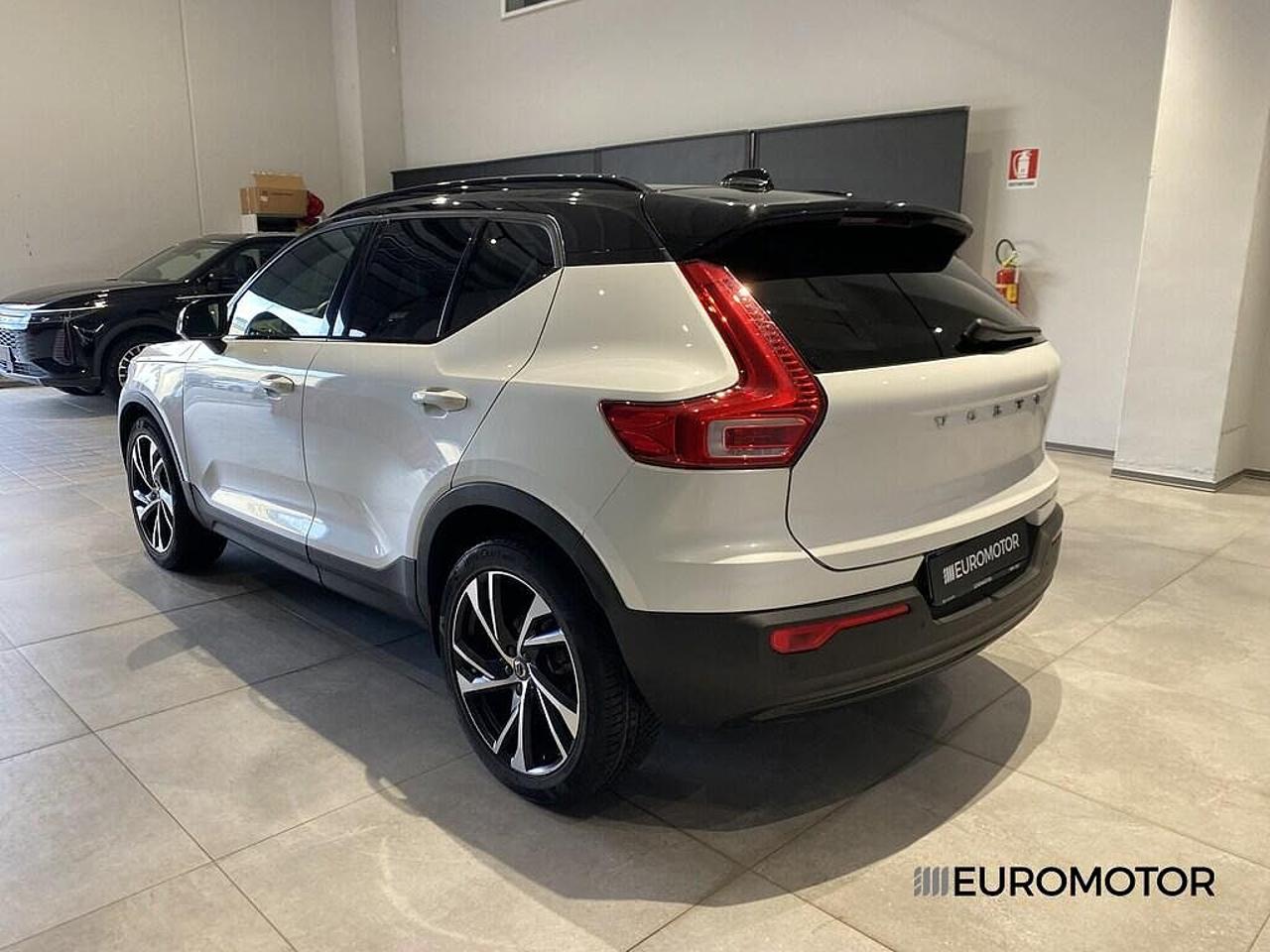 Volvo Volvo XC40 usata 3