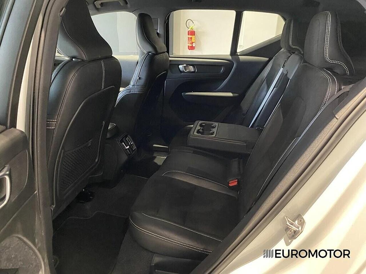 Volvo Volvo XC40 usata 13