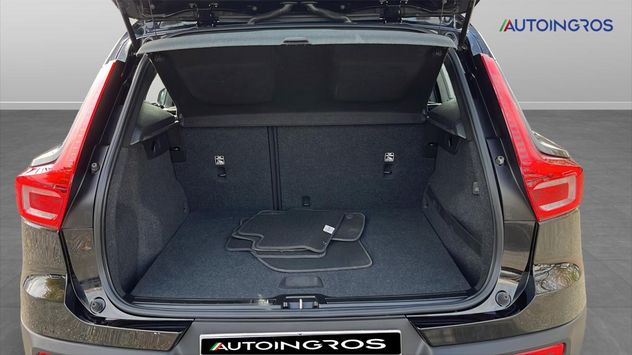 Volvo Volvo XC40 usata 9