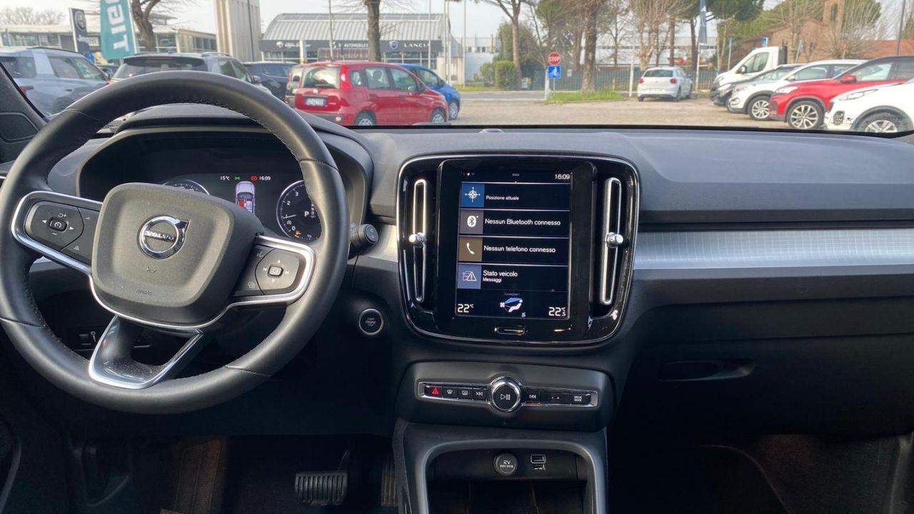 Volvo Volvo XC40 usata 18