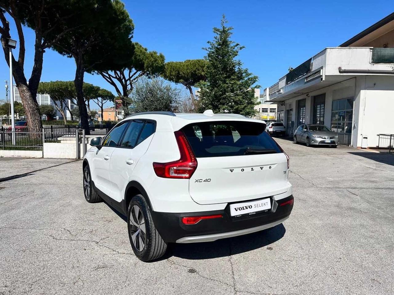 Volvo Volvo XC40 usata 16