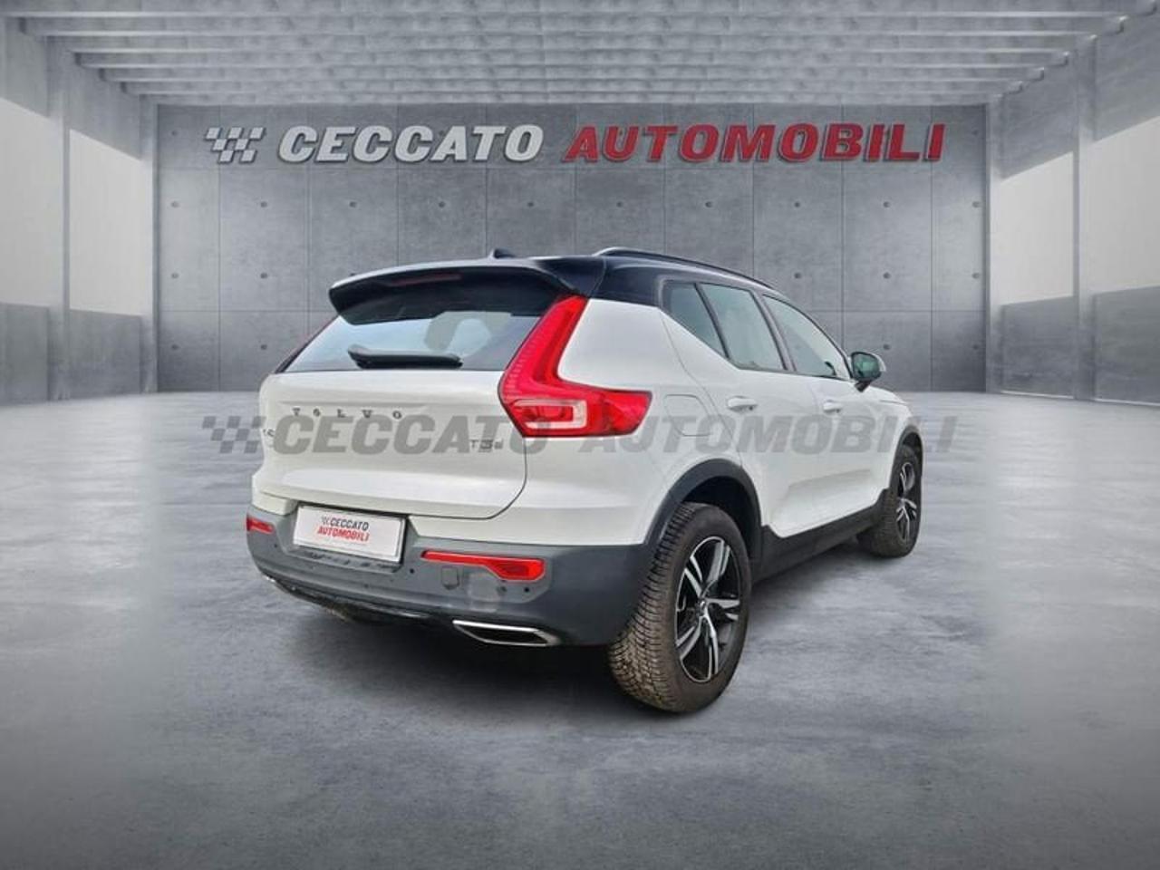 Volvo Volvo XC40 usata 8