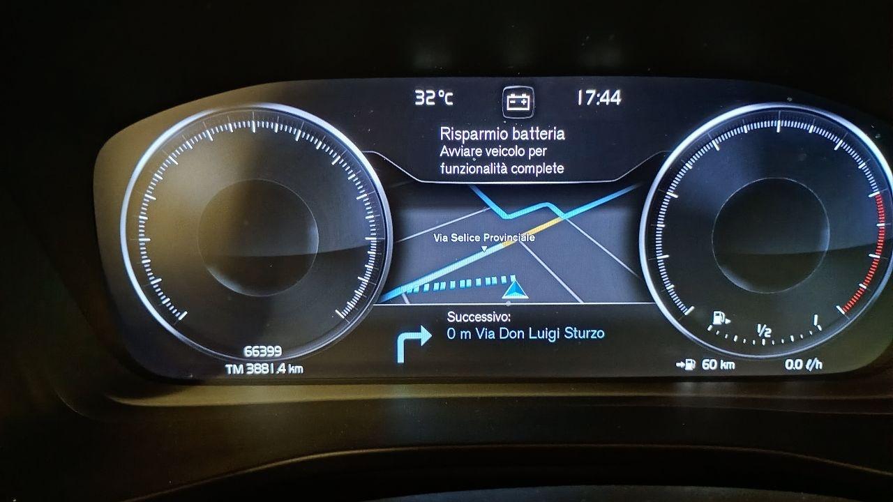 Volvo Volvo XC40 usata 1