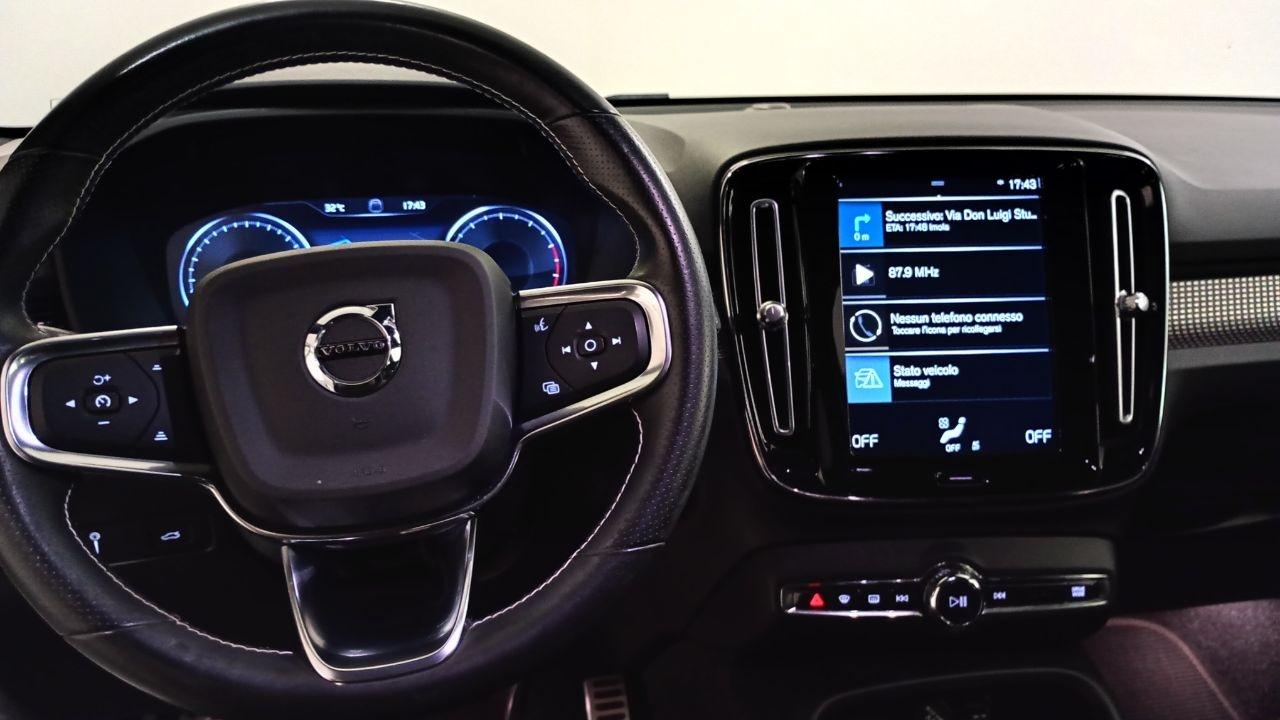 Volvo Volvo XC40 usata 23