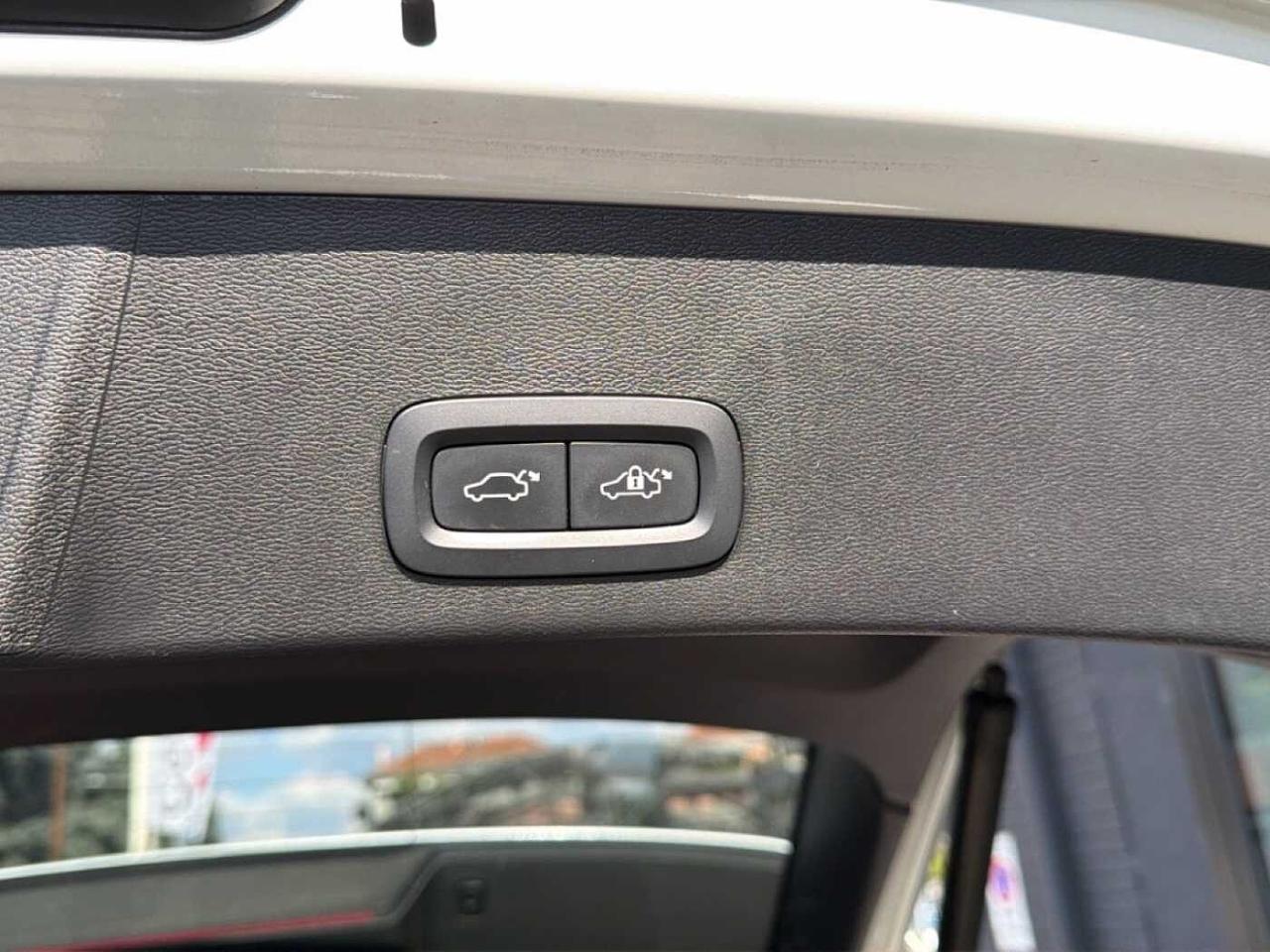 Volvo Volvo XC40 usata 13