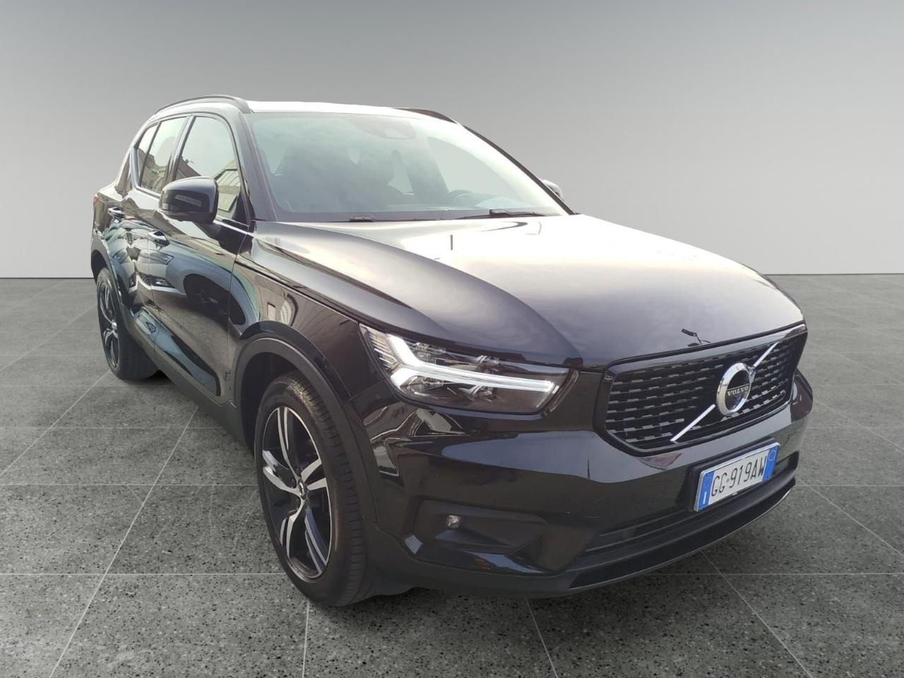 Volvo Volvo XC40 XC 40 T3 Geartronic R-design