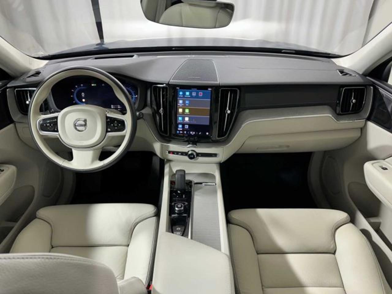 Volvo Volvo XC60 usata, con cerchi in lega