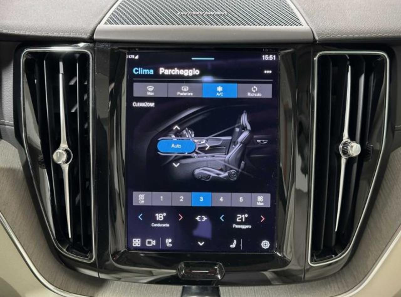 Volvo Volvo XC60 usata 9
