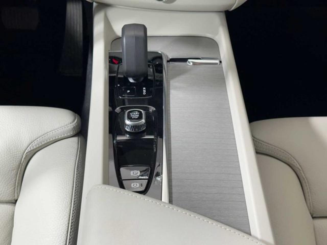 Volvo Volvo XC60 usata 14