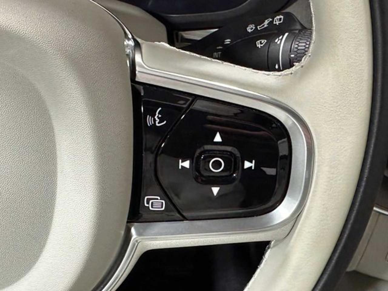 Volvo Volvo XC60 usata 19
