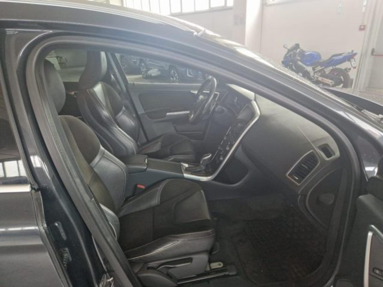 Volvo Volvo XC60 usata 14