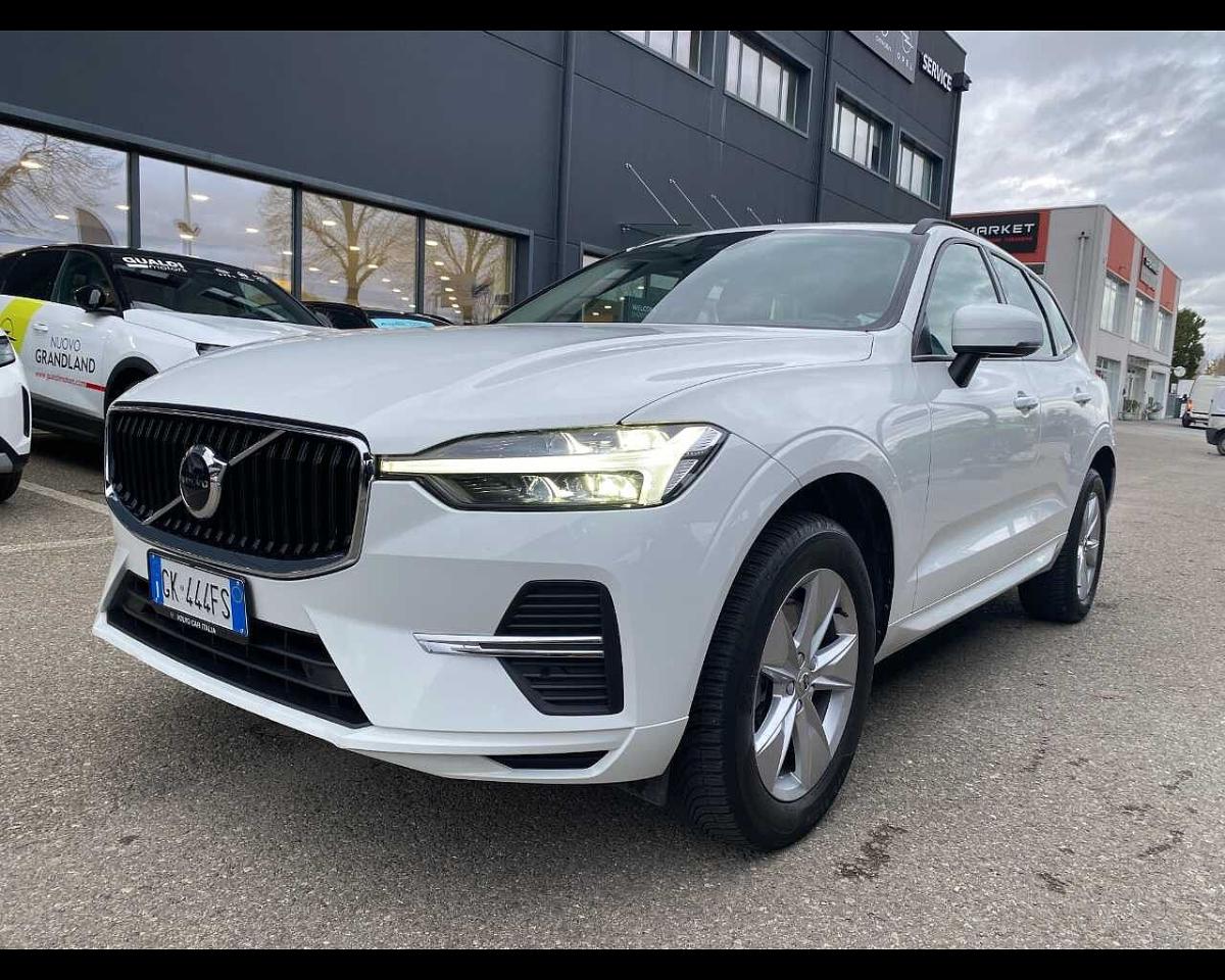 volvo xc60 xc60 2.0 b4 momentum awd auto usata