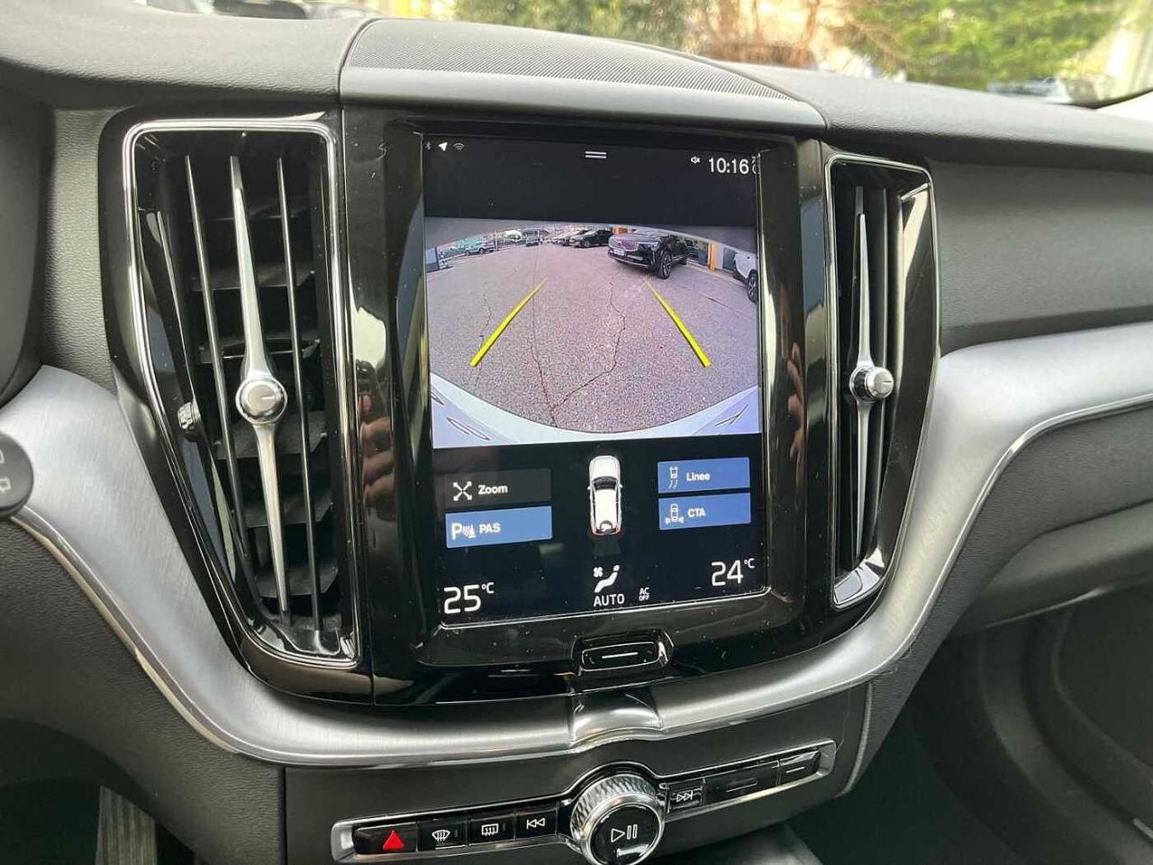 Volvo Volvo XC60 usata 9