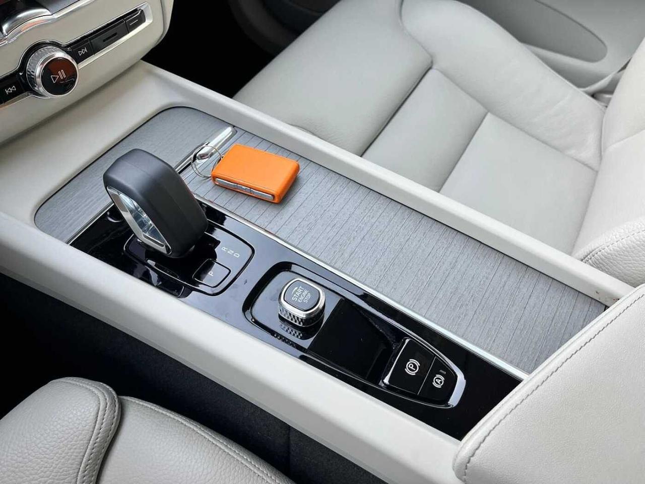 Volvo Volvo XC60 usata 9