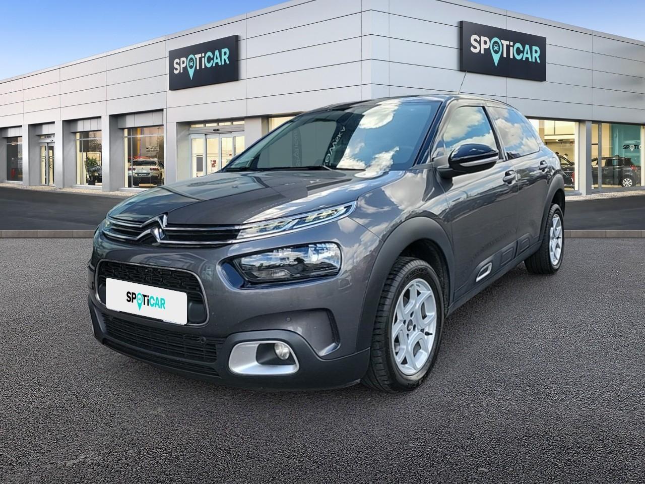 PEUGEOT PEUGEOT 2008 Używany Czerwony Benzyna