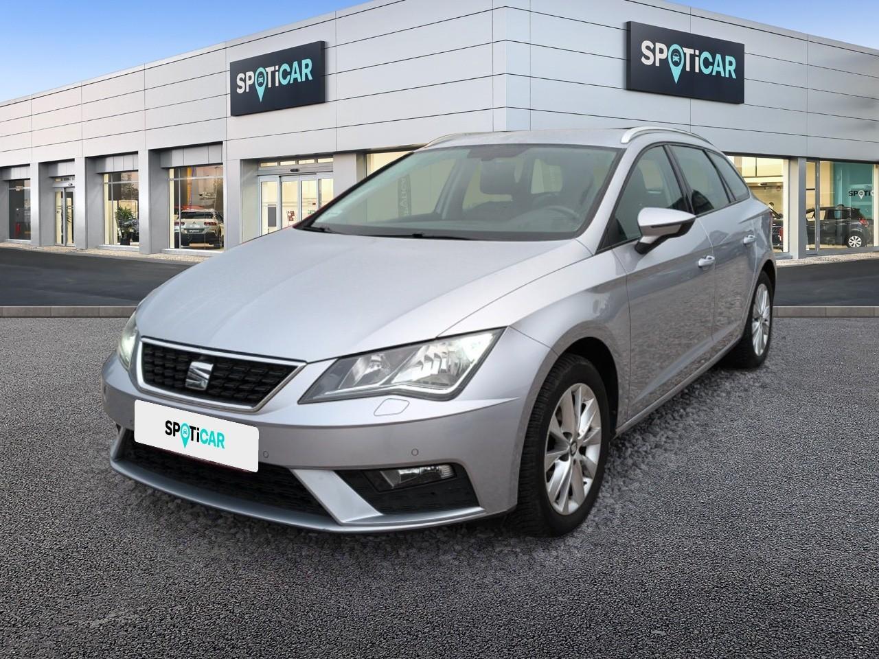 SEAT SEAT LEON Używany Srebrny Benzyna