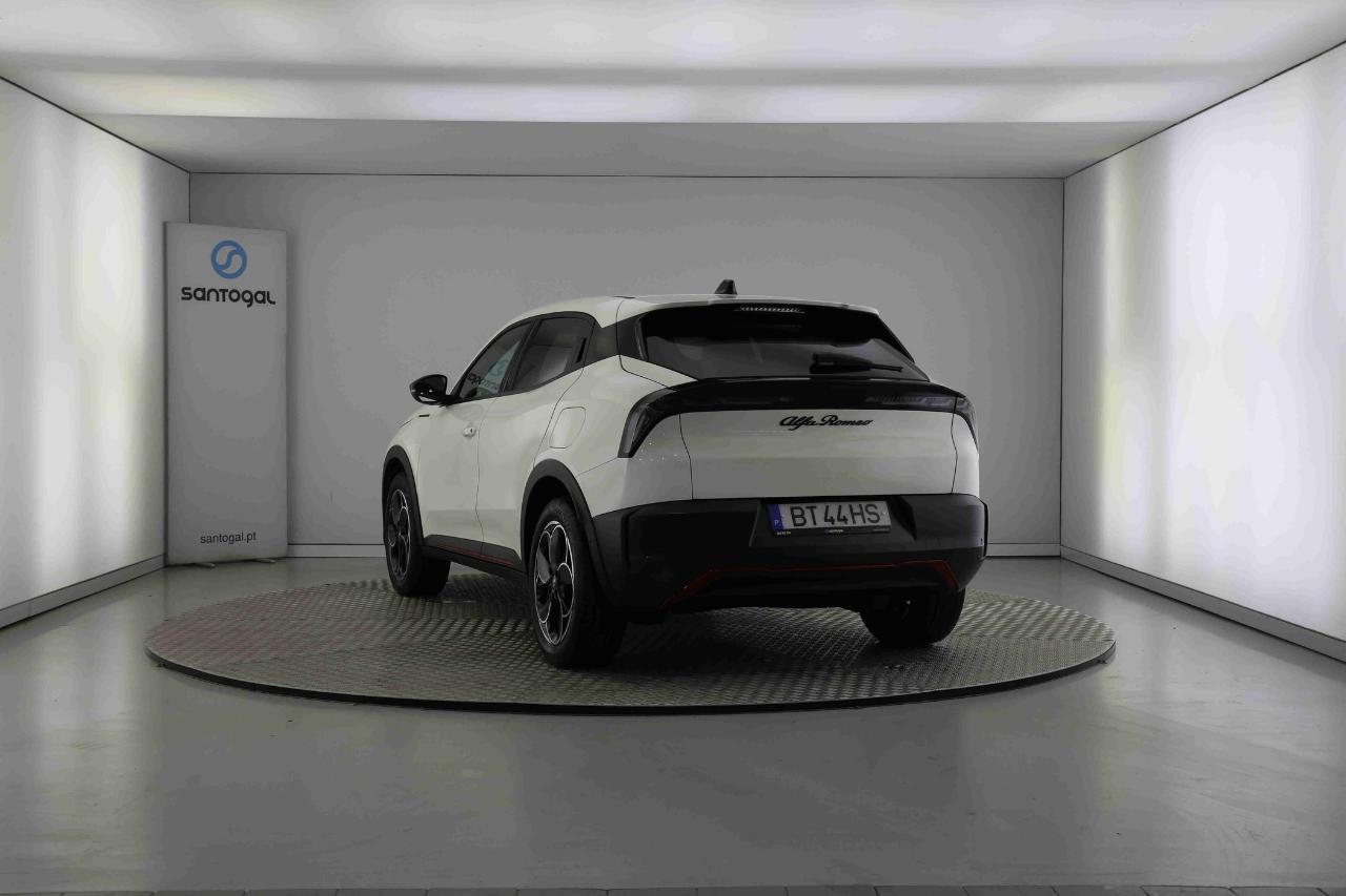 alfa romeo junior 54 kwh speciale — photo 3