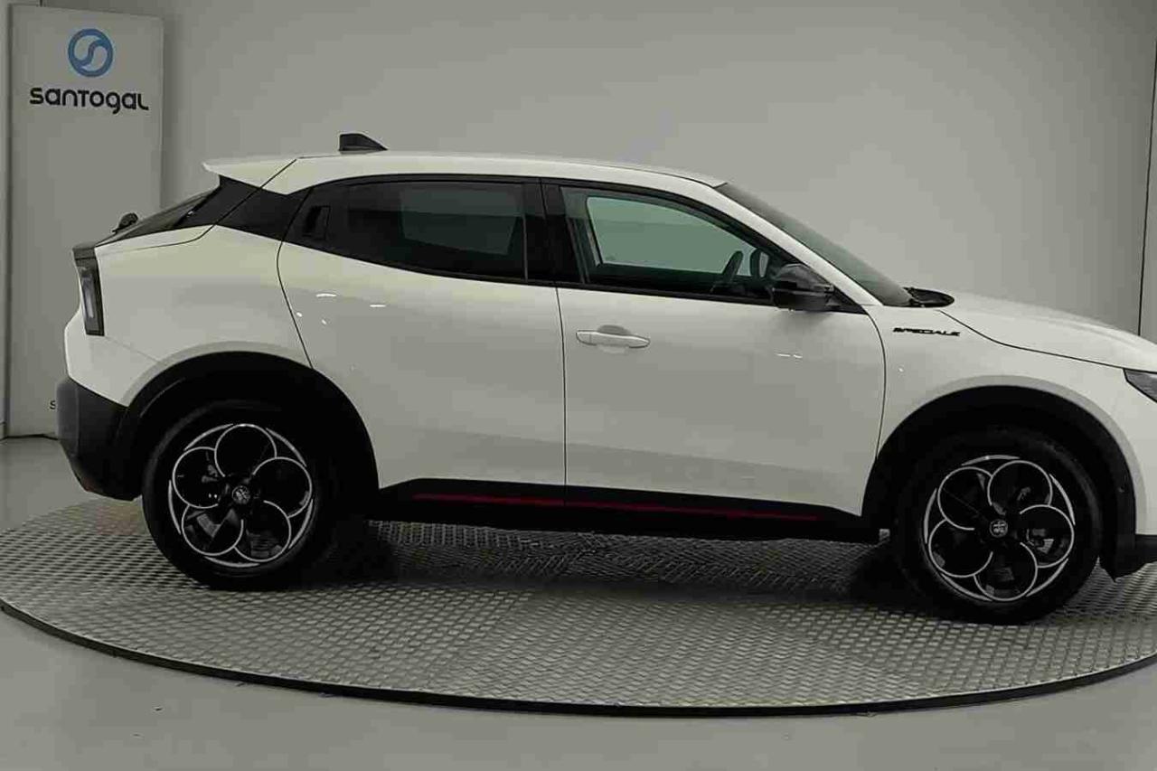 alfa romeo junior 54 kwh speciale — photo 2