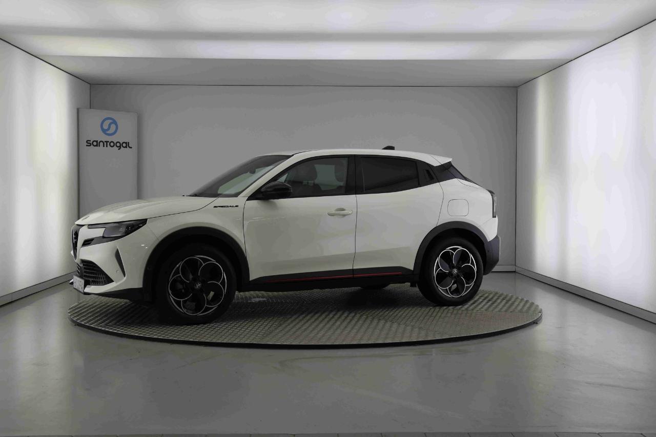 alfa romeo junior 54 kwh speciale — photo 2