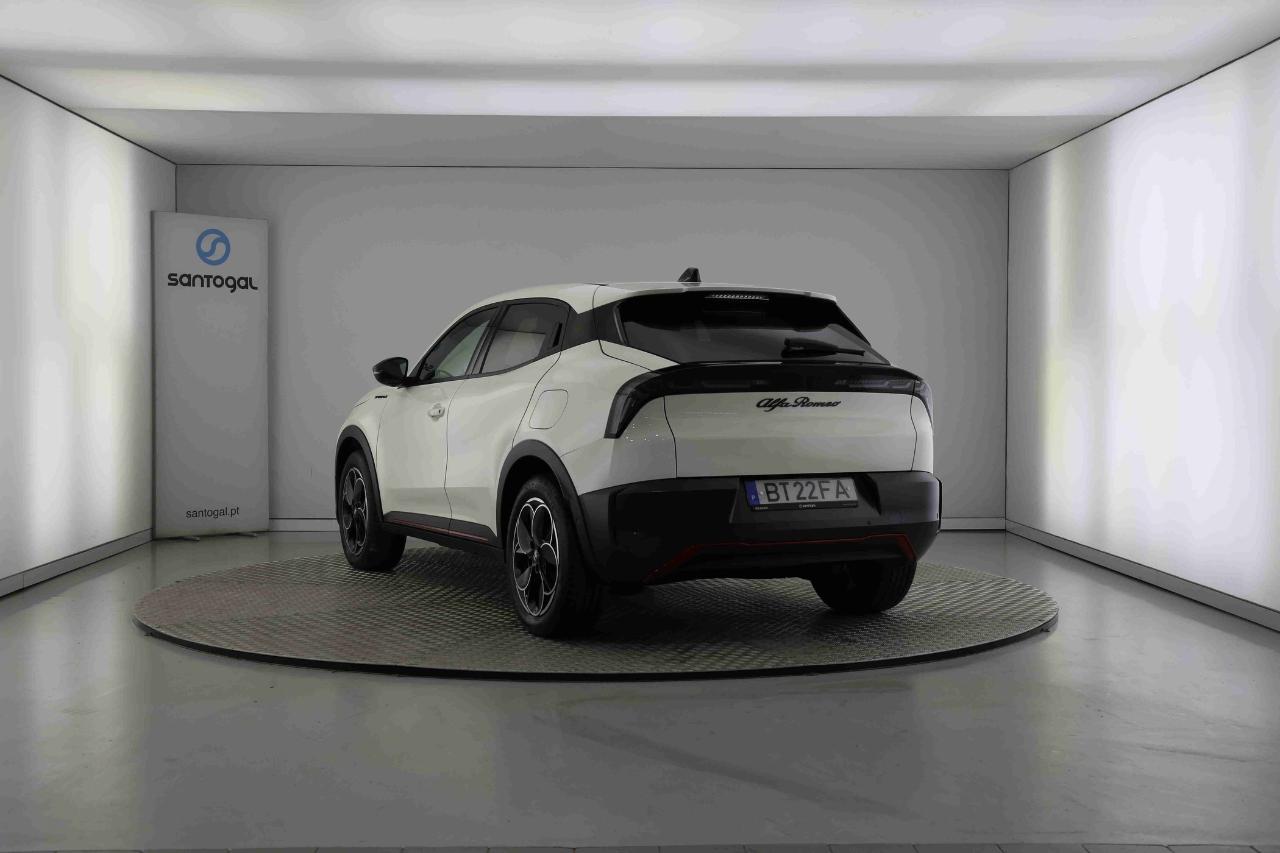 alfa romeo junior 54 kwh speciale — photo 3