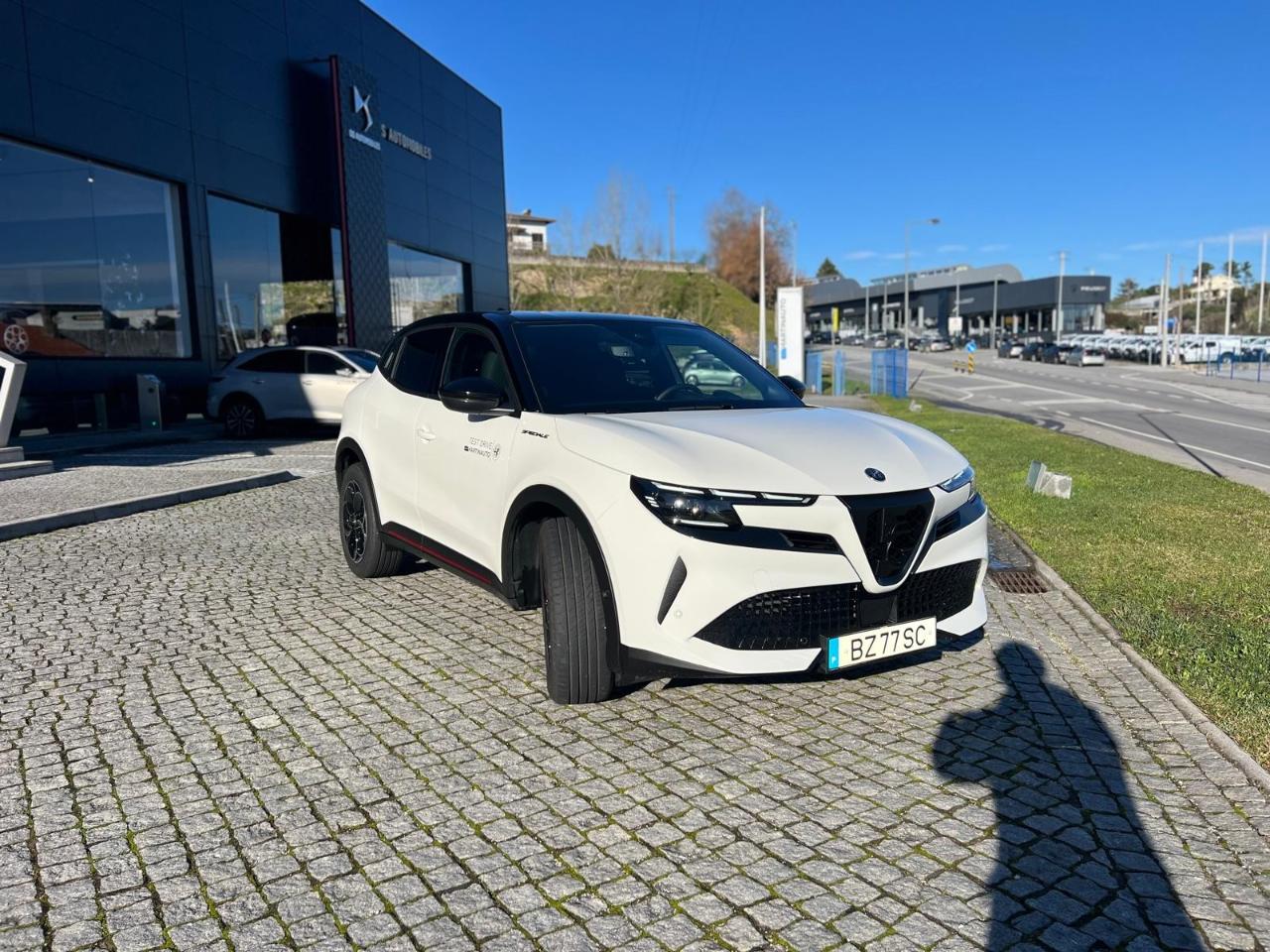 alfa romeo junior elletrica 50 kwh — photo 3