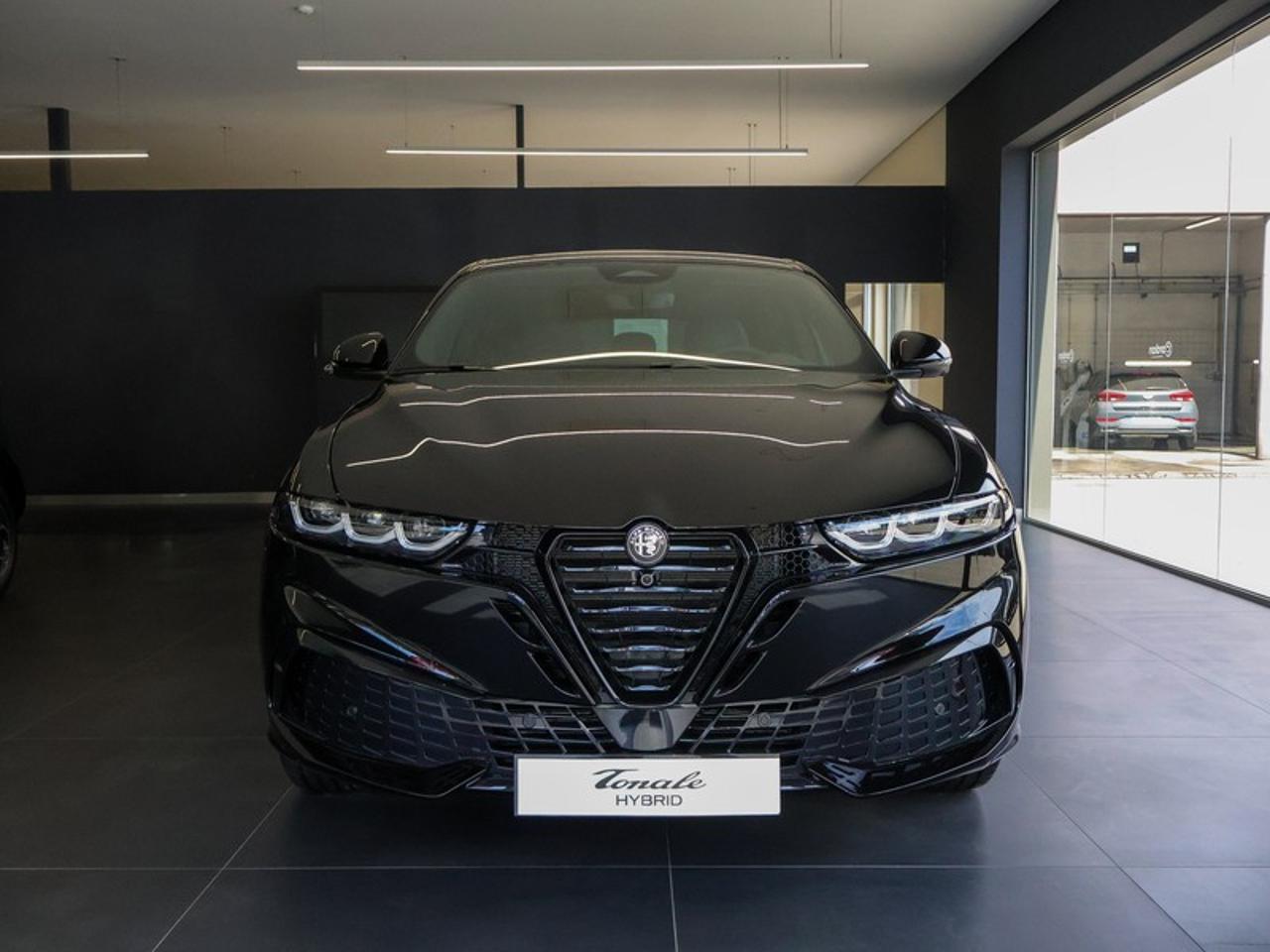 alfa romeo tonale 1.5 hybrid veloce — photo 2