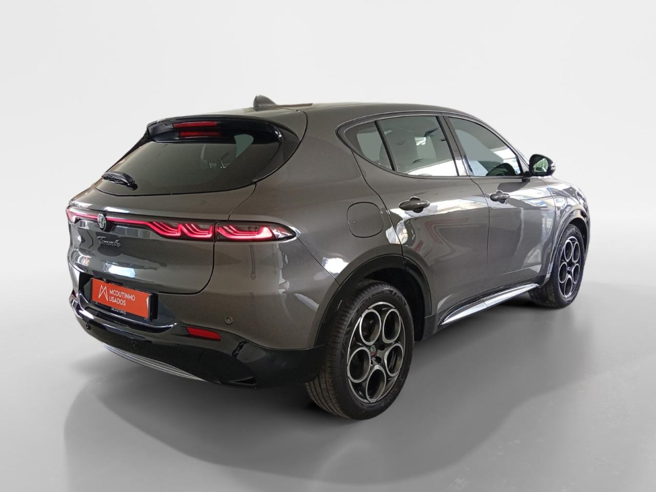 alfa romeo tonale 1.5 hybrid ti — photo 5