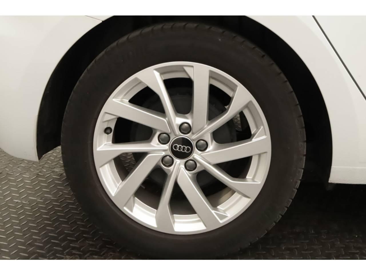 audi a1 25 tfsi  sportback advanced — photo 5