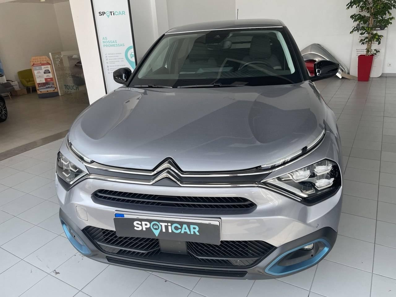 citroën c4 50kwh 136cv automatico shine — photo 2