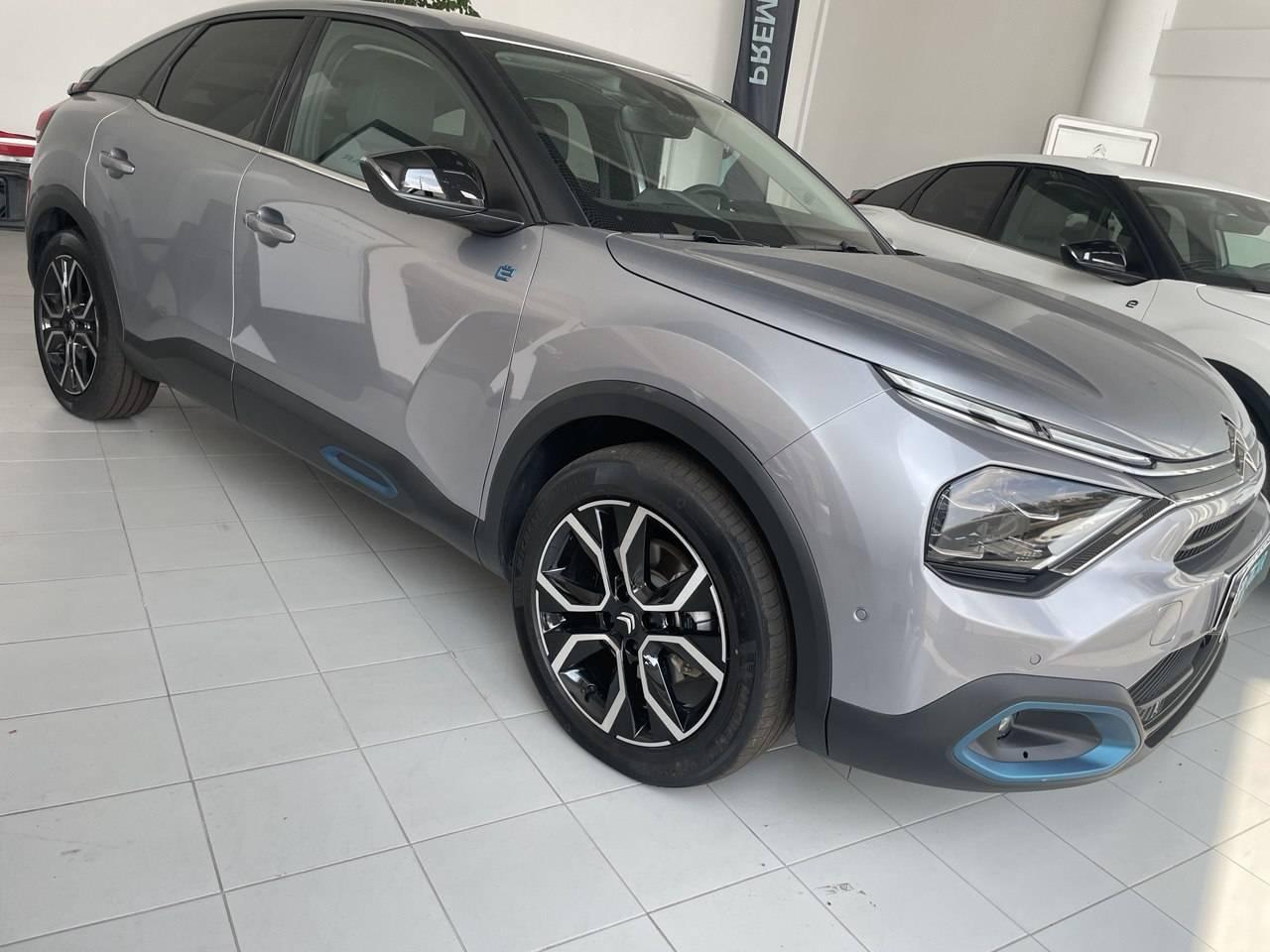 citroën c4 50kwh 136cv automatico shine — photo 3