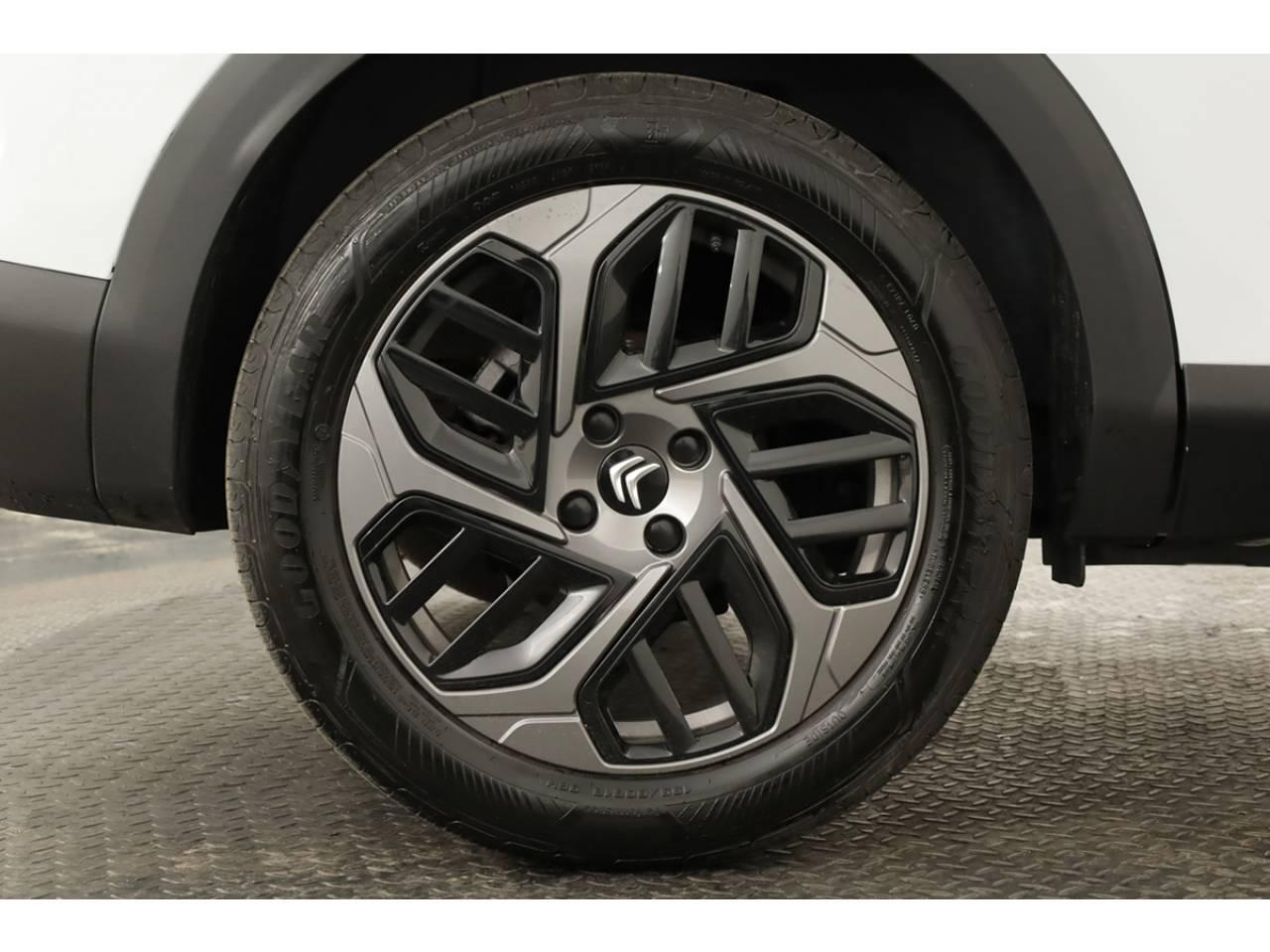 citroën c4 1.2 puretech 130 s&s cvm6 plus — photo 5