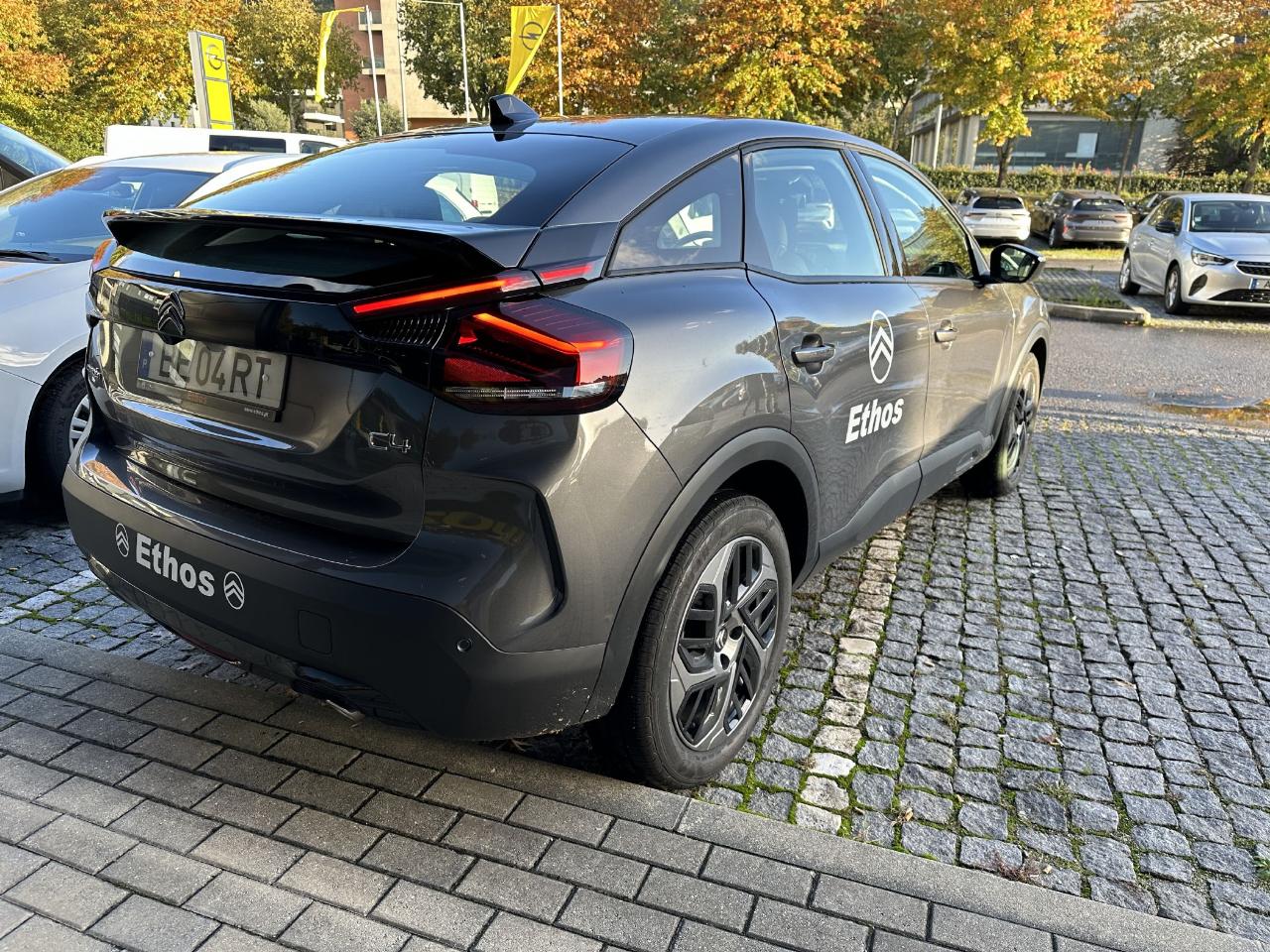 citroën c4 1.2 130 s&s — photo 4
