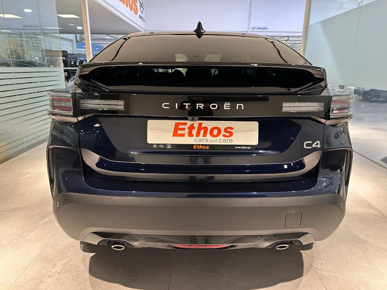 citroën c4 1.2 hybrid max e-dsc6 — photo 4
