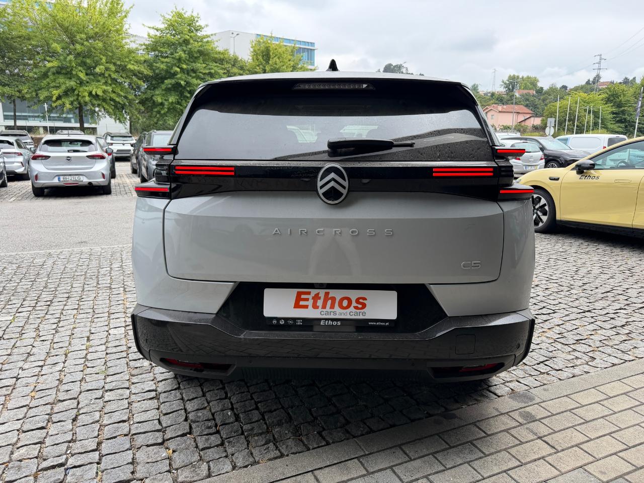 citroën c5 aircross 1.2 hibrido max — photo 4