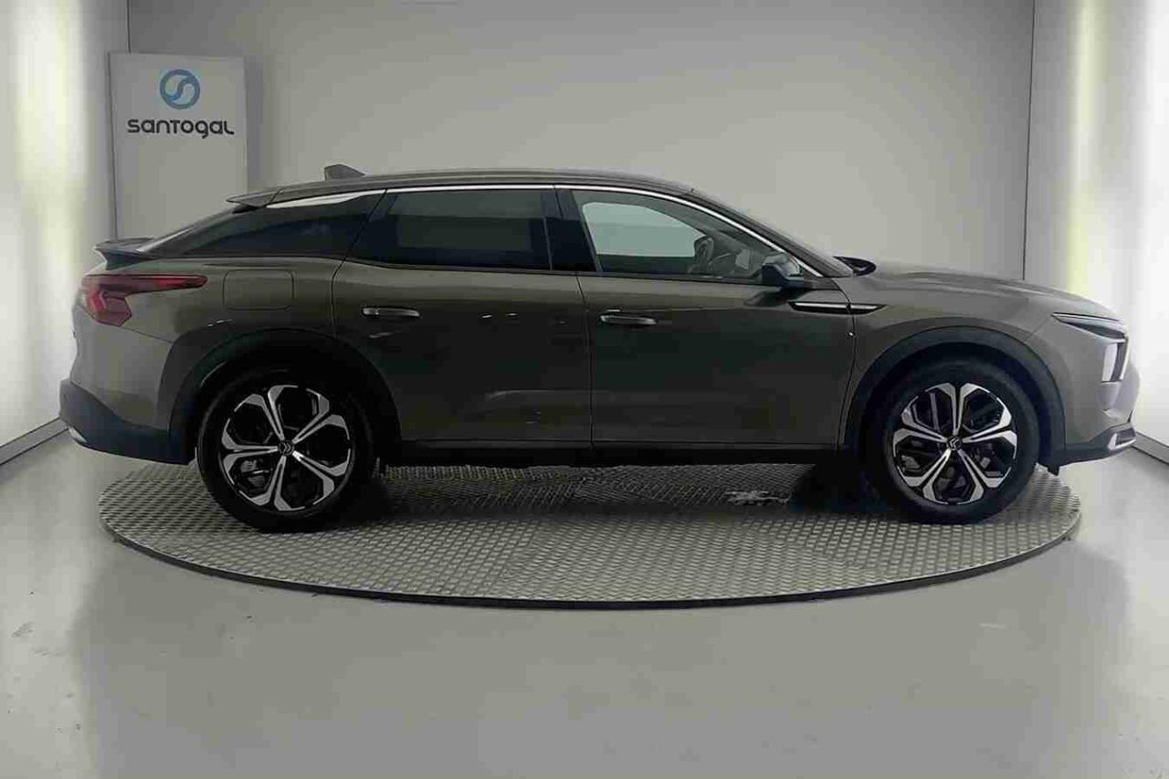 citroën c5 x 1.6 hybrid shine e-eat8 — photo 2