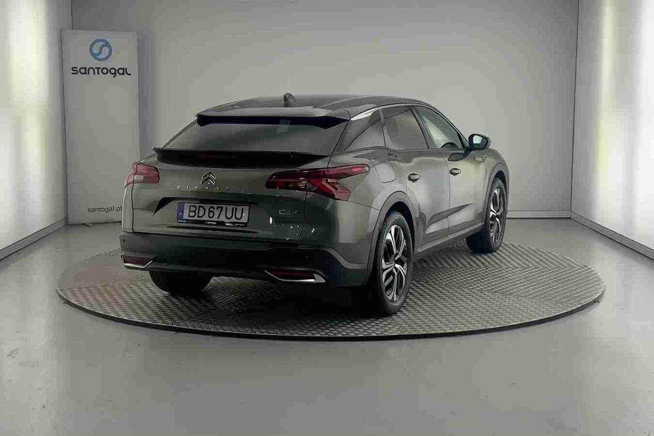 citroën c5 x 1.6 hybrid shine e-eat8 — photo 3
