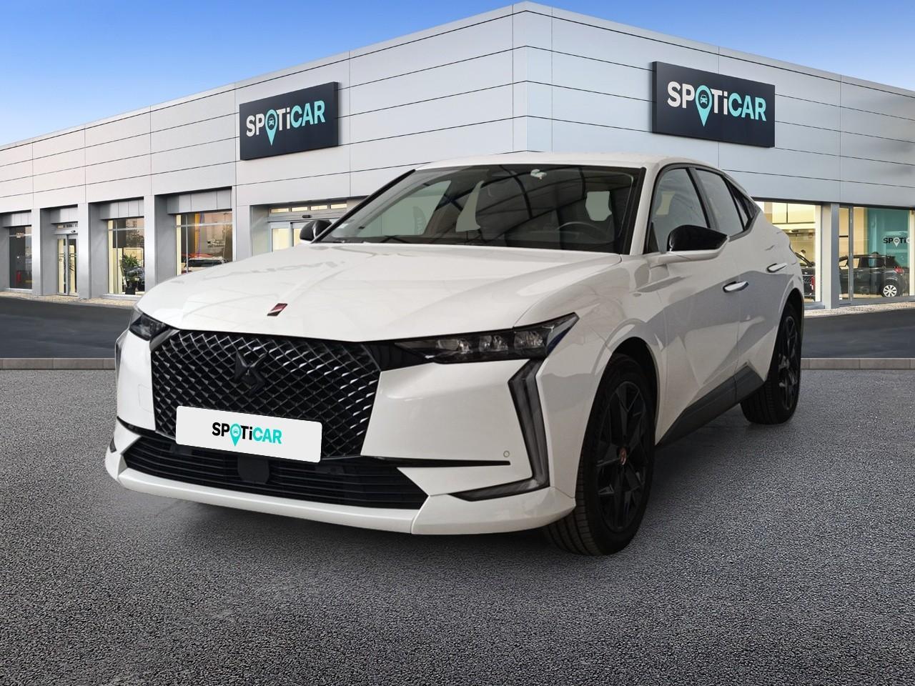 DS DS DS 4 Usado Branco eléctrico / Gasolina 2023