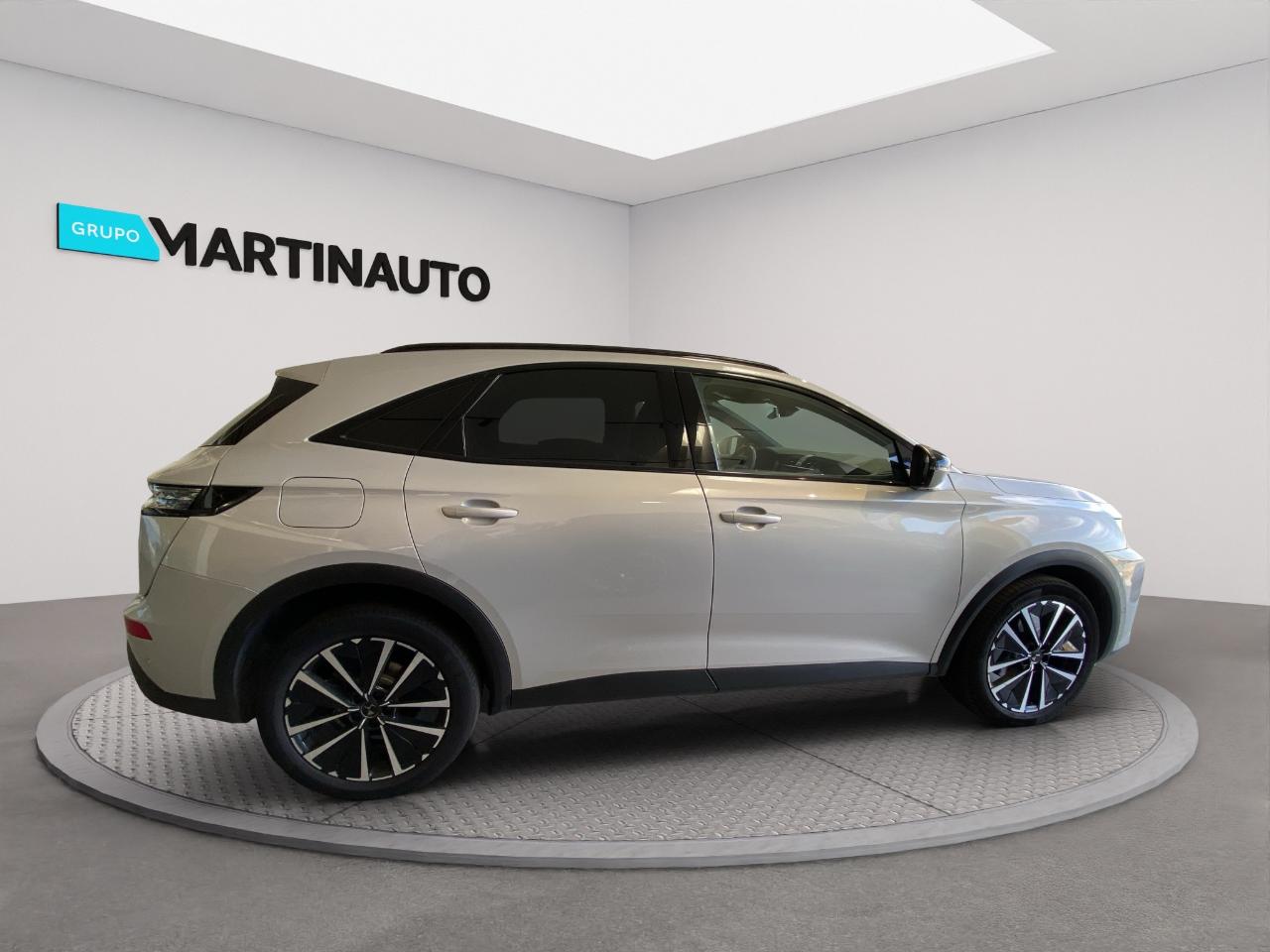 ds ds 7 crossback 1.5 bluehdi pallas eat8 — photo 4