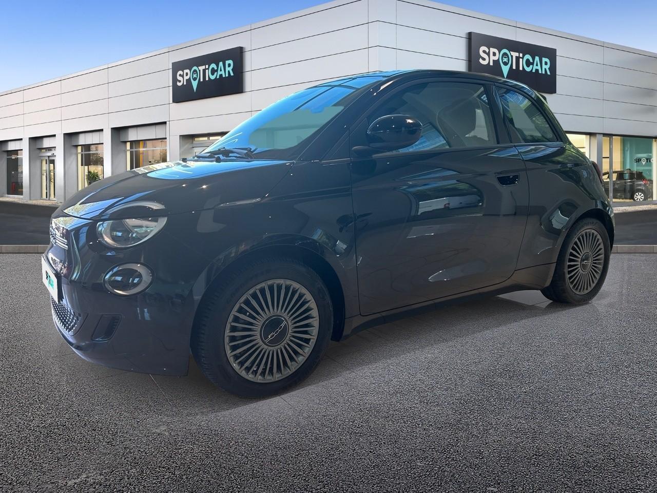 FIAT FIAT 500 Usado Preto Cinema eléctrico 2022