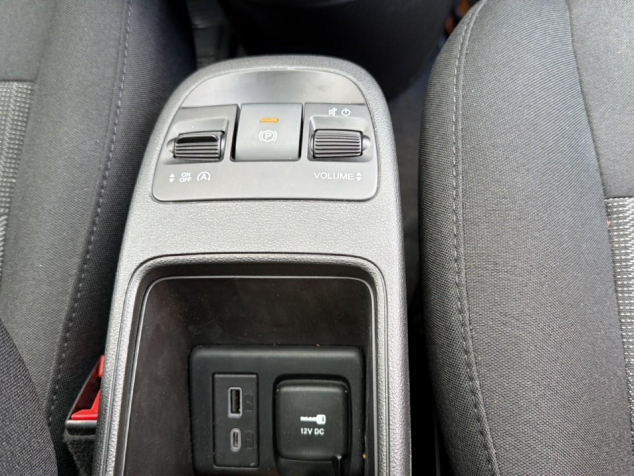 fiat 500 1.0 hybrid icon — photo 3