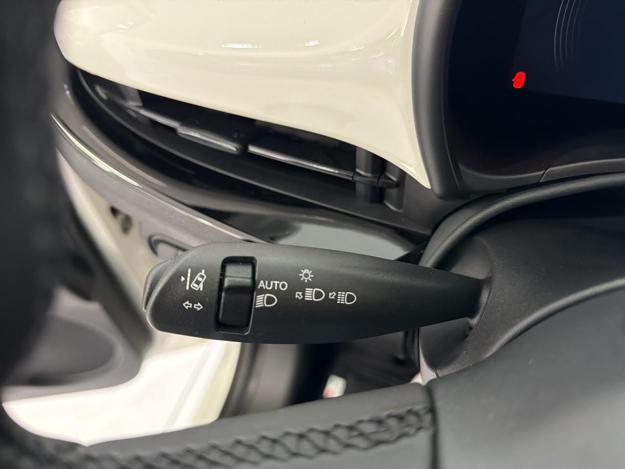 Fiat 500 1.0 Hybrid Icon — photo 2