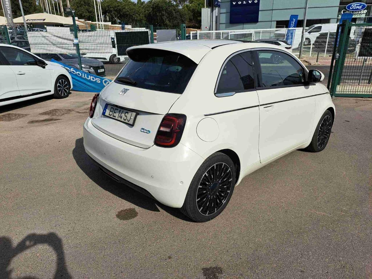 fiat 500 e 42 kwh la prima — photo 3