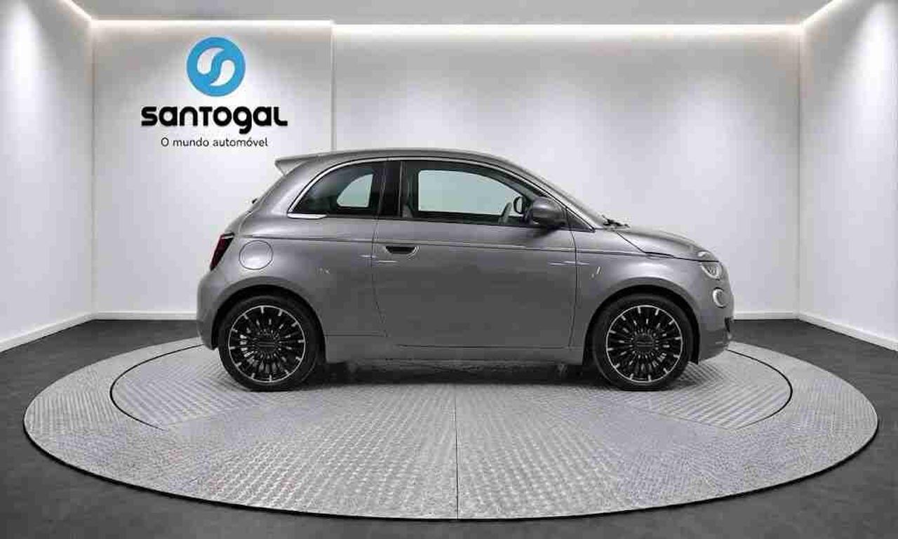 fiat 500 e 42 kwh la prima by bocelli — photo 5
