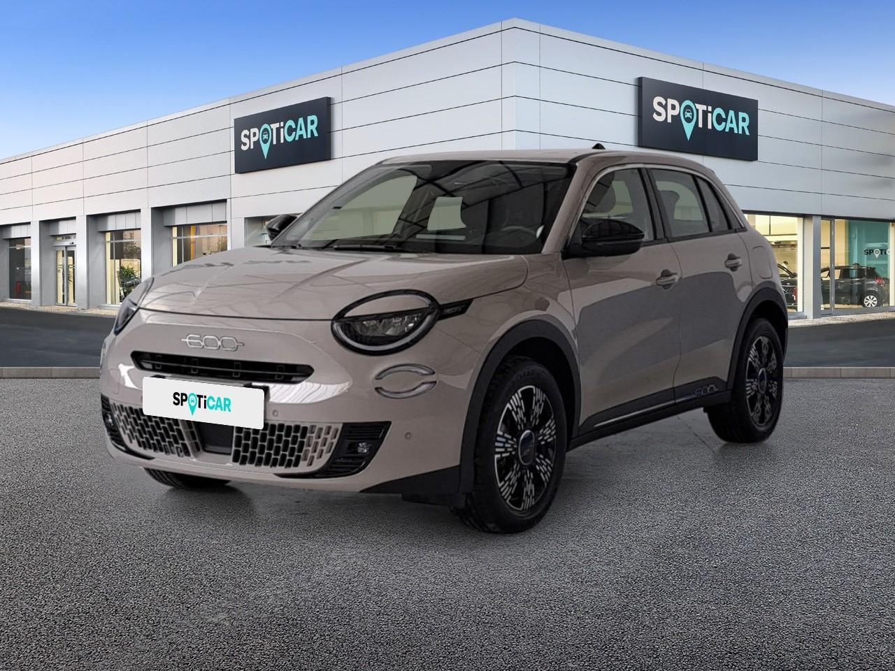 FIAT FIAT 600 Usado Bege Gasolina 2025