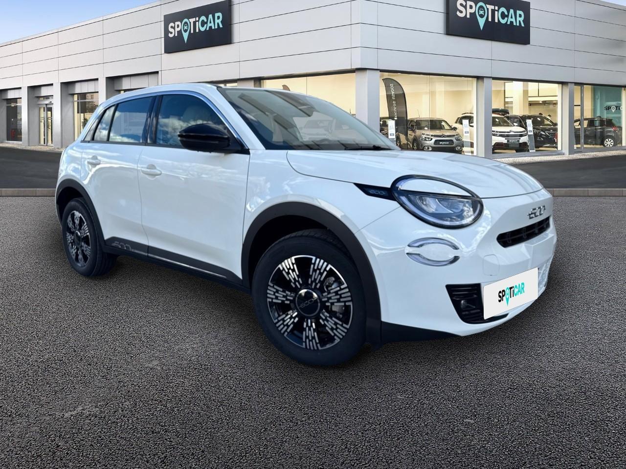 fiat 600 1.2 hybrid — photo 3