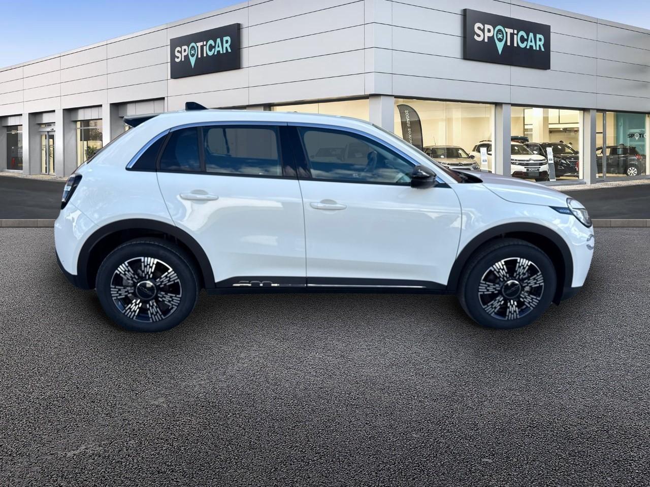 fiat 600 1.2 hybrid — photo 4