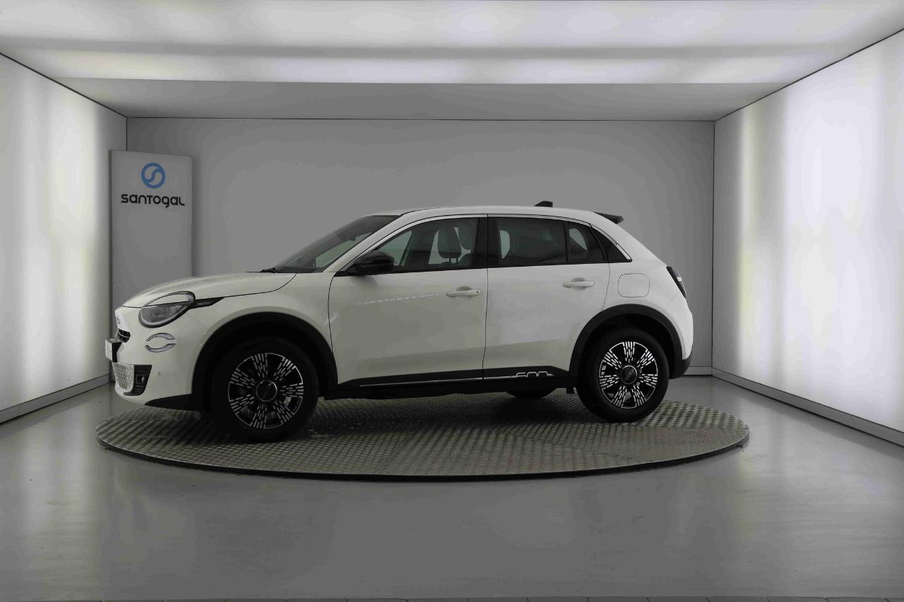 fiat 600 1.2 hybrid — photo 2